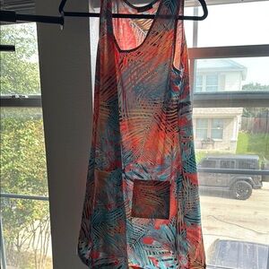 Tropical Print Sleeveless Top